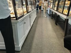 面包甜点陈列柜-拉那巴米 蛋糕定制(世纪东方广场店)