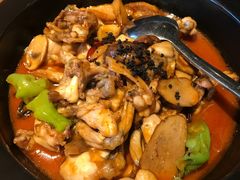 -云海肴·汽锅鸡·云南菜(天山百盛优客店)