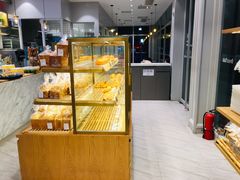 面包甜点陈列柜-面包新语(无锡M会员店)