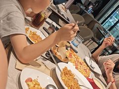 -必胜客(上海新南方商城PH店)