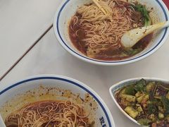 -程胖娃重庆小面(嘉禾金铂店)