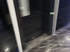 -JUZC钜阵纯KTV(滨海吾悦广场店)