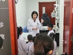 -大连何氏眼科医院