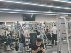 -超鹿运动(五四路恒力城店)