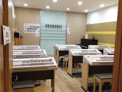-雅马哈音乐中心 钢琴双排键鼓吉他(静安大融城店)