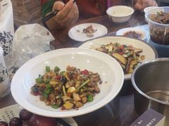 -老唐三下锅 ·张家界地标美食(溪布街店)