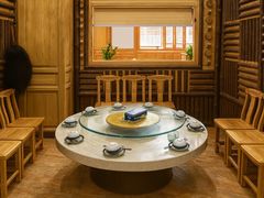-三锅莊·牦牛肉火锅·香格里拉特色藏餐宴请餐厅(昆明创始店)