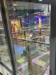 -飞吧潮玩运动蹦床游乐场