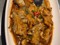 海鲜大杂烩-佬太公海鸭·海鲜大排档(上海总店)