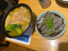 -勺子米线·云南传统小吃市集(四方街店)