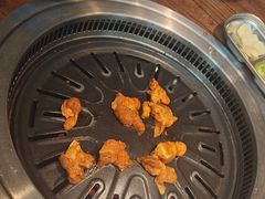 -明洞阿姨·韩式酱蟹烤肉·创意料理(三元桥店)