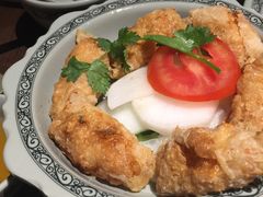 -大头虾越式风味餐厅(光明广场店)