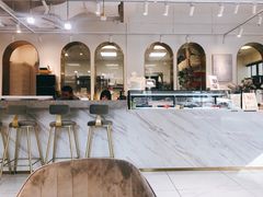 -Fridi Patisserie Cafe