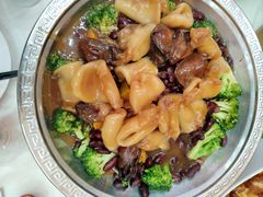 -东豪园林海鲜酒家(南港路辅路店)