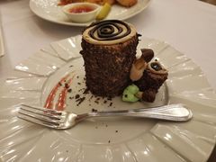 招牌树根蛋糕-莫斯科餐厅