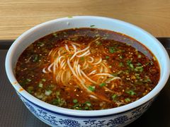 -舌尖尖传统小吃(万达店)