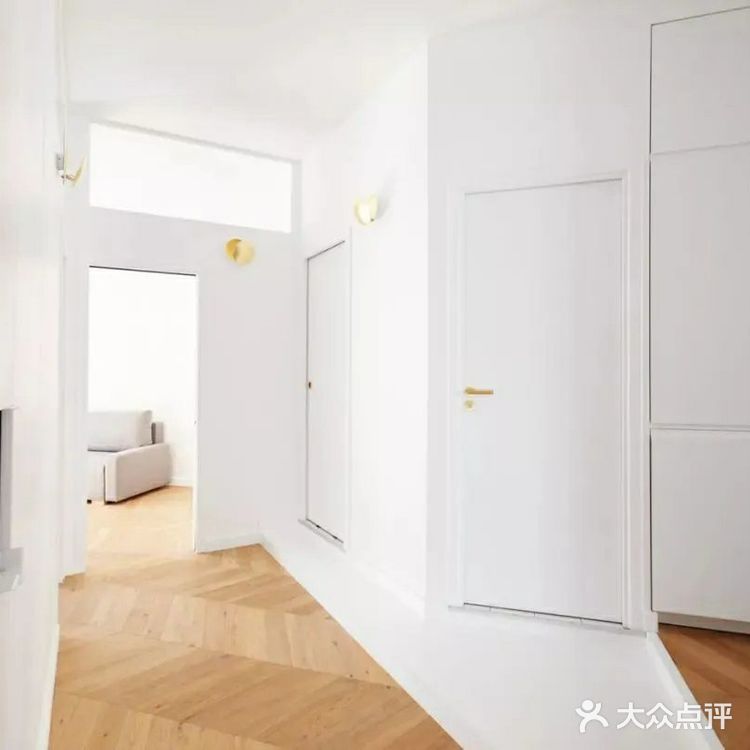 75平巴黎小公寓，轻奢原木风舒适又好看！