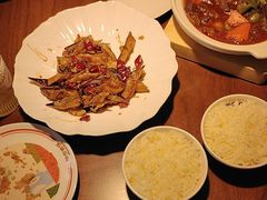 -回府君悦·疆派传承菜(西虹路店)