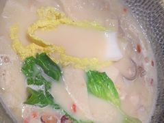 -捞王猪肚鸡火锅(金华义乌之心店)