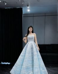 -Renee芮亦婚纱