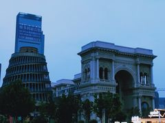 -东港音乐喷泉广场