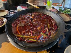 -黄潇洒老火锅(九眼桥宏济巷店)