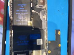 -成硕数码二手优品手机维修(七宝店)