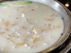 -老来福·非遗酸汤兔(凯旋路店)