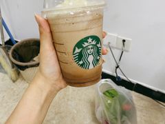 摩卡星冰乐-星巴克臻选(盐城金鹰聚龙湖店)