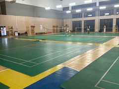 -莱茵体育生活馆