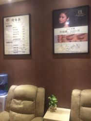 -隅日式美甲美睫專門店