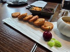 鹅肝酱配葱油饼-随堂里