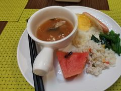 -西安钟楼北大街希尔顿欢朋酒店