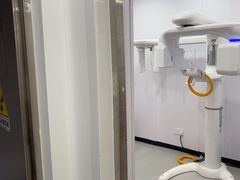 -武汉仁爱口腔(光谷店)