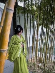 -一揽芳华汉服旗袍体验馆(拙政园店)