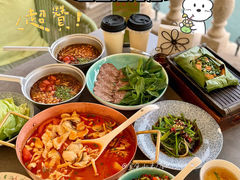-沿途四季·云南菜·诗酒茶(蓝色港湾店)
