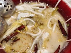 -渔语鱼新川菜Bistro(万象天地店)