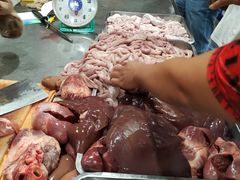 -标记美食新鲜猪杂(兴南大道店)