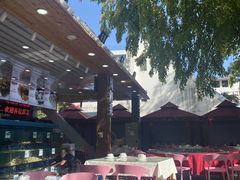 大堂-范饭椰林川湘味海鲜·椰子鸡(三亚湾椰梦长廊店)