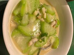 鲜丝瓜焖蛏子肉-费大厨辣椒炒肉(太平老街店)