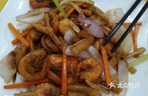 Pickled Radish Stir-fried with Shrimp