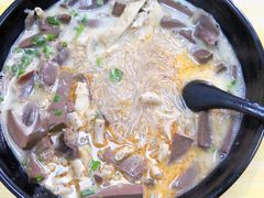 -津津老鸭粉丝馆(正东路店)