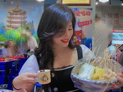 -马路边边串串香(苗栗路店)