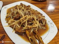 招牌柠檬鸭-老地方风味餐厅(江南路店)