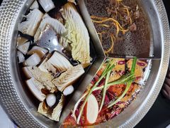 -廖掌柜·重庆鲜货火锅(上海首店)