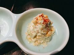 三文鱼牛油果沙律-夜上海(新天地店)