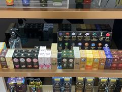 -王权免税店(廊曼机场店)