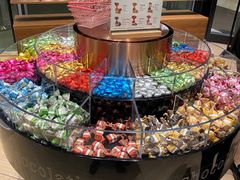 -Laderach 莱德拉(上海环贸iapm店)