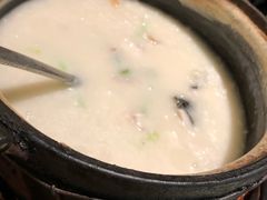 -稻鲜记潮汕砂锅粥