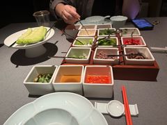 -左庭右院鲜牛肉火锅黑金店(陆家嘴中心店)